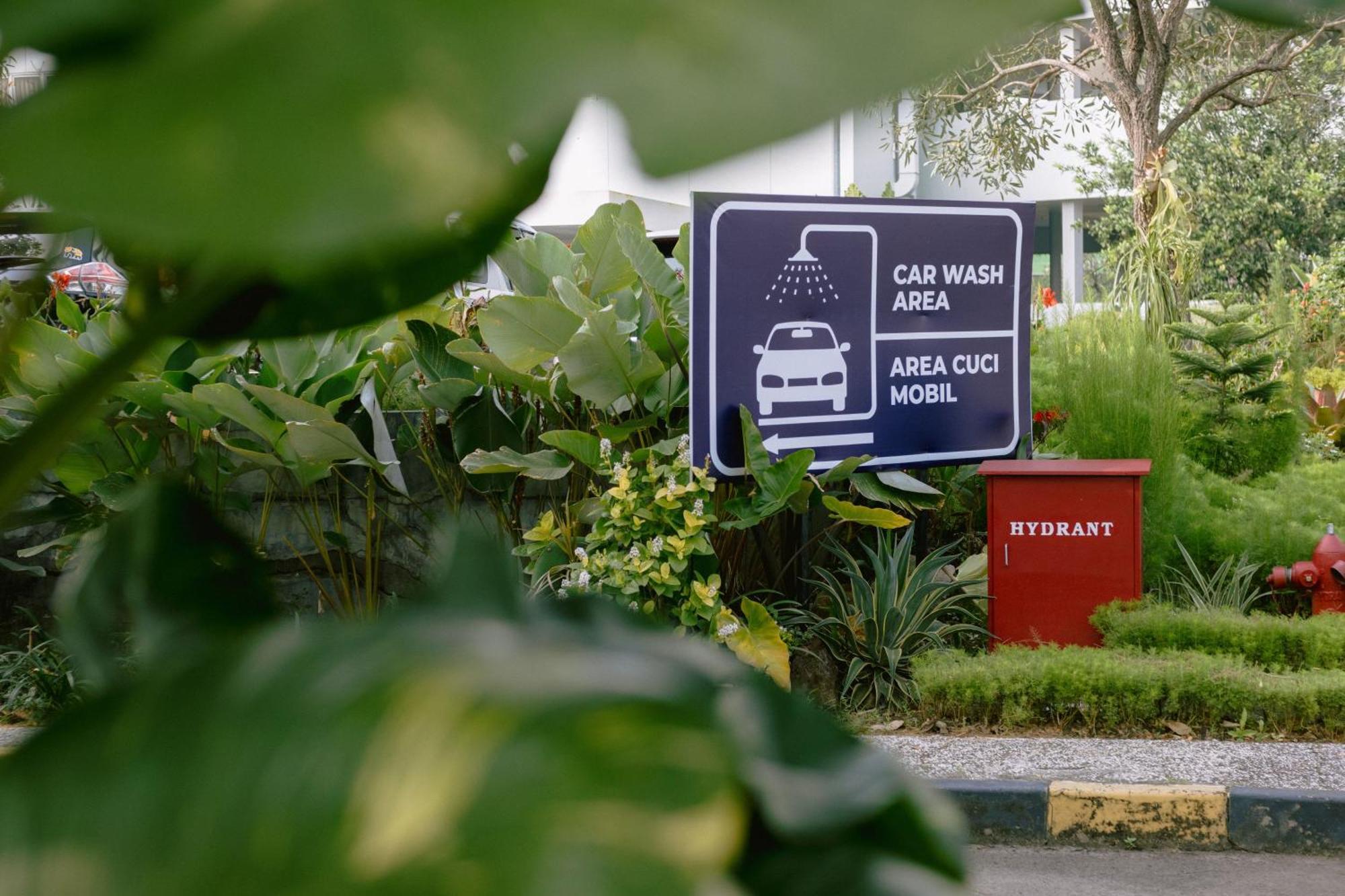 Aston Cirebon Hotel And Convention Center Exterior photo