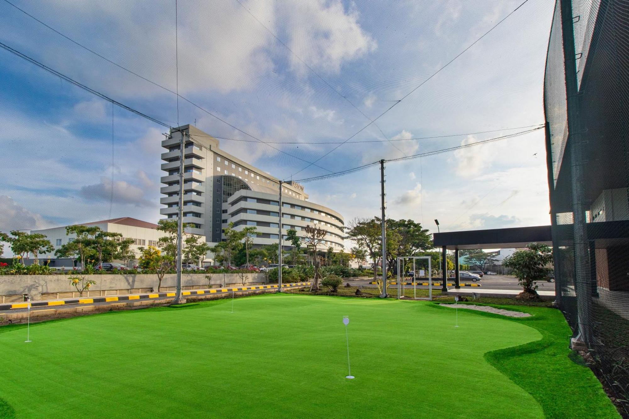 Aston Cirebon Hotel And Convention Center Exterior photo